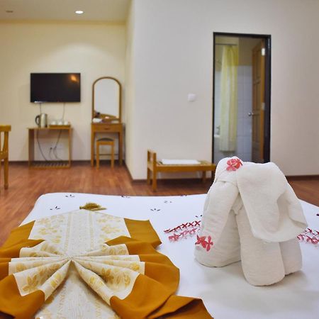 Shwe Poe Eain Hotel New Bagan Bagian luar foto