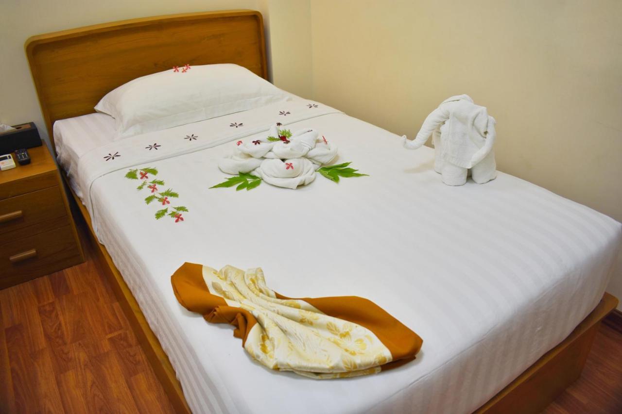 Shwe Poe Eain Hotel New Bagan Bagian luar foto