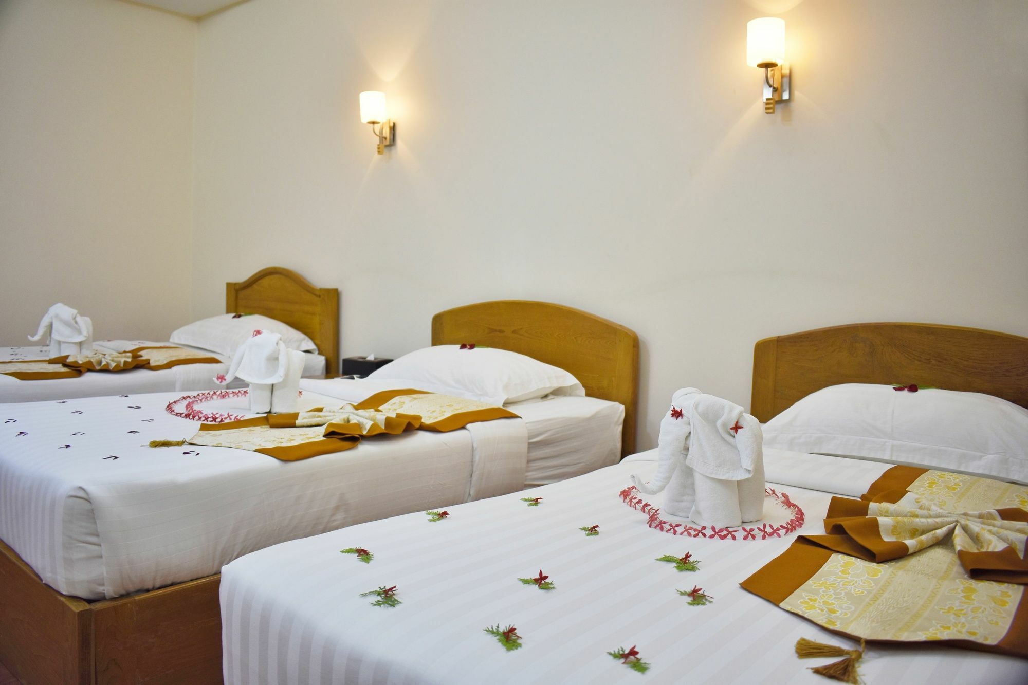 Shwe Poe Eain Hotel New Bagan Bagian luar foto